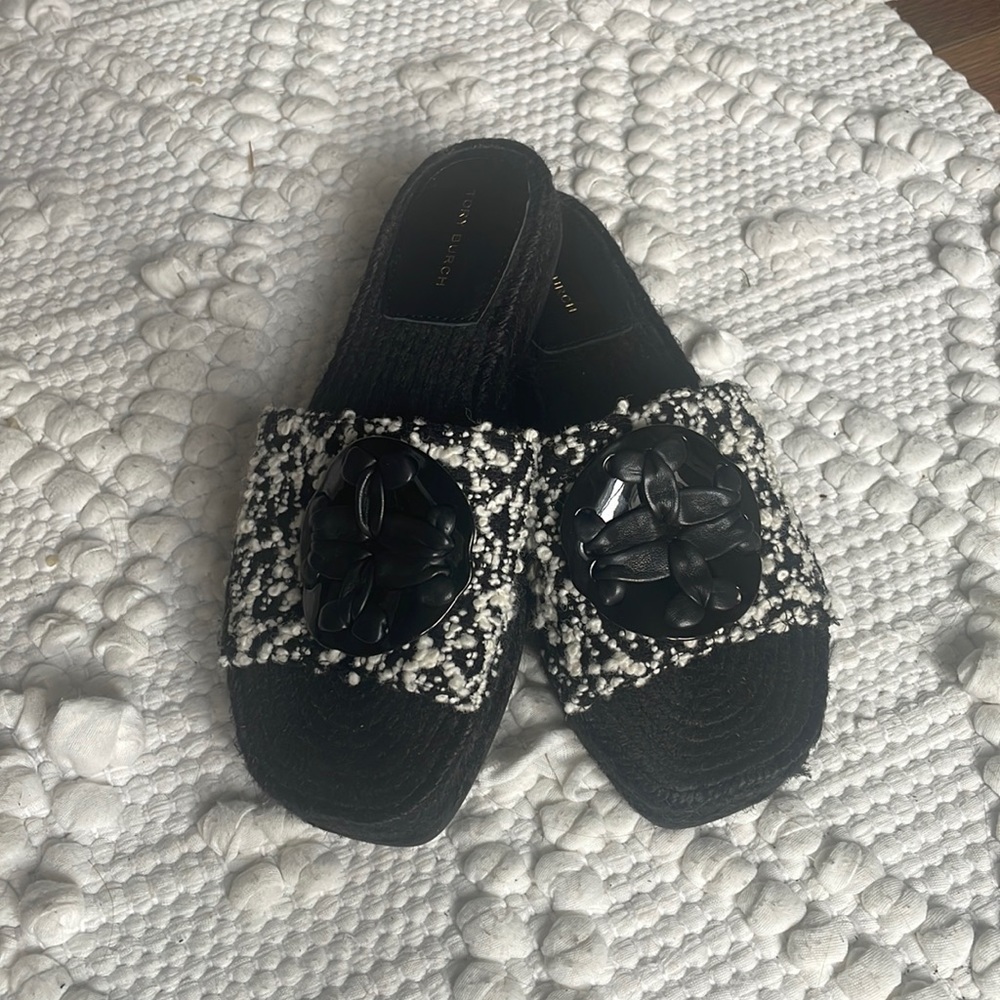 NWOT Tory Burch Slides